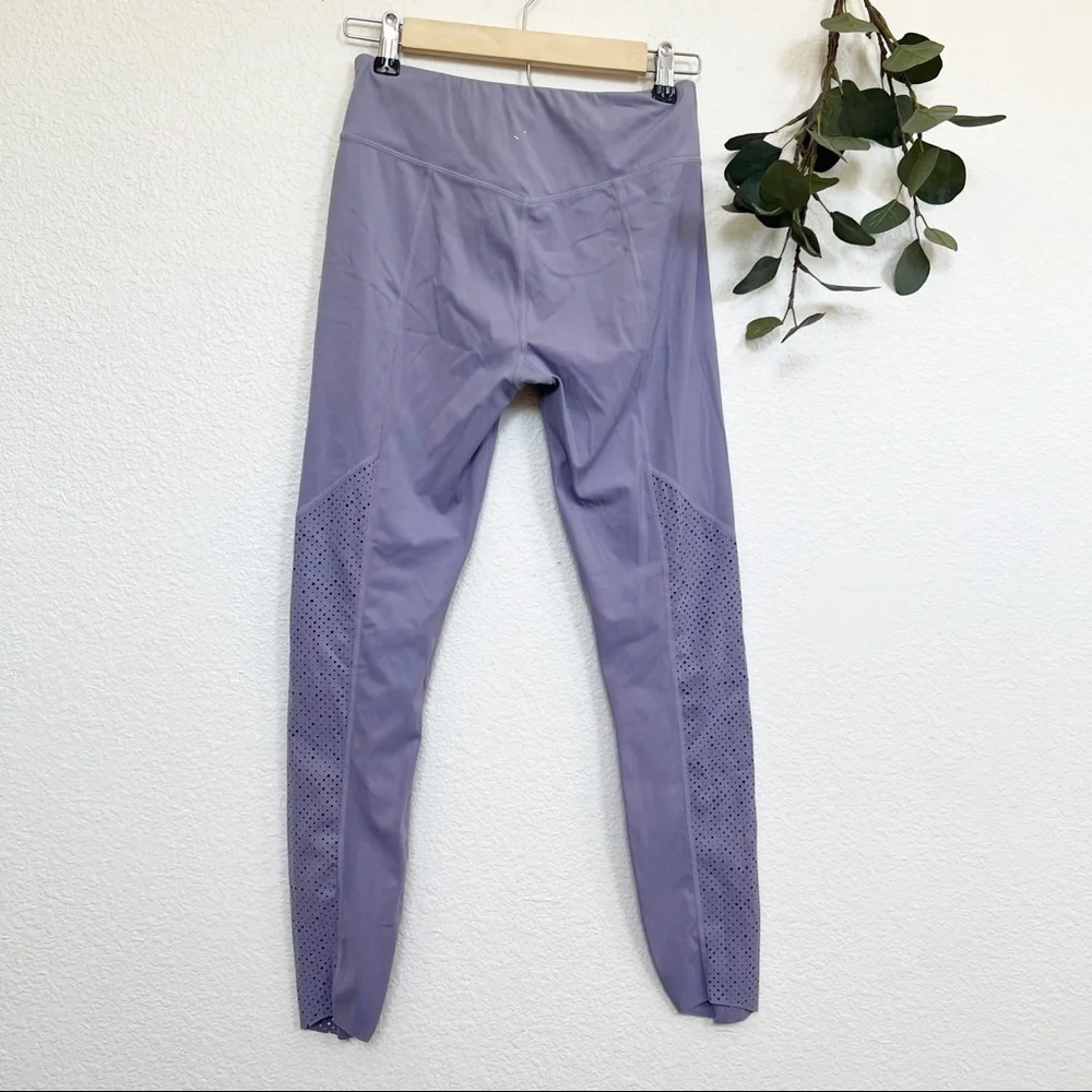 Varley- Chester High Rise Tight/Leggings In Dusk Small